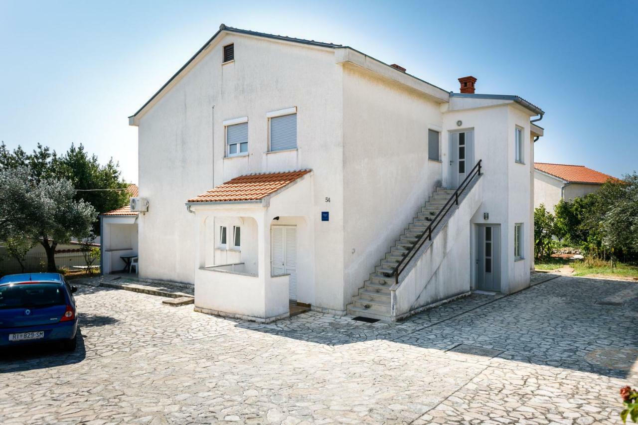 Apartments Mate Balote 54 Krk Exterior foto